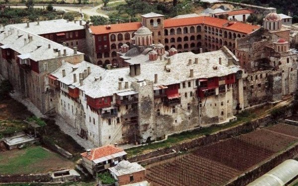 Λαγκαδάς: Το Τίμιο Ξύλο τις Ι.Μ Ξηροποτάμου Αγίου Όρους στα Πετροκέρασα 