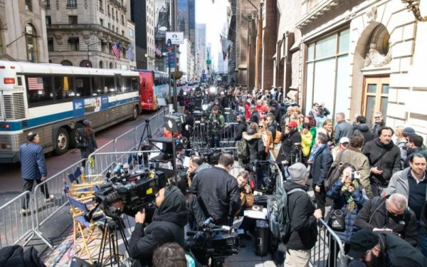 Υπόθεση Τραμπ: Μέσα στη δικαστική αίθουσα οι δημοσιογράφοι, αλλά χωρίς laptop