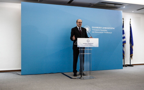 Από τη Δευτέρα... σπίτι με χαμηλότοκο ως μηδενικό επιτόκιο, για νέους - Παραδείγματα