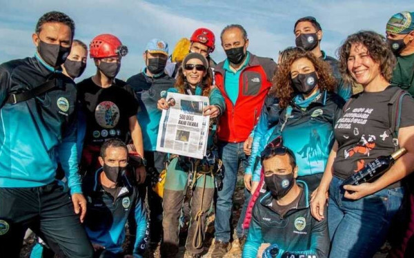 Ισπανία: Αθλήτρια είδε για πρώτη φορά το φως του ήλιου μετά από 500 ημέρες ζωής σε σπήλαιο (φωτ.) 