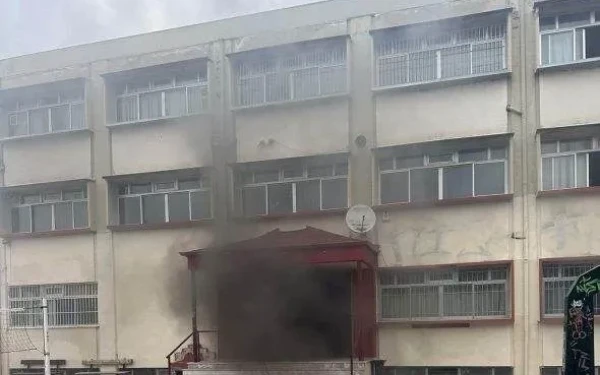 Κοζάνη: Φωτιά στο ισόγειο του 3ου ΓΕΛ