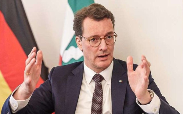 Χέντρικ Βουστ: «Ακατανόητη» η άρνηση του Βερολίνου να διαθέσει περισσότερα κονδύλια για τους πρόσφυγες