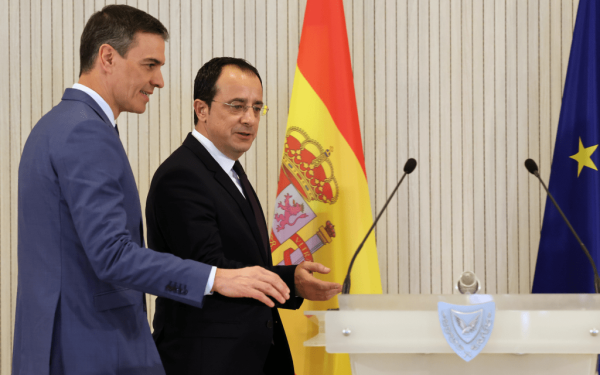 Ο Ισπανός πρωθυπουργός αναλαμβάνει πρωτοβουλία για την επίλυση του Κυπριακού