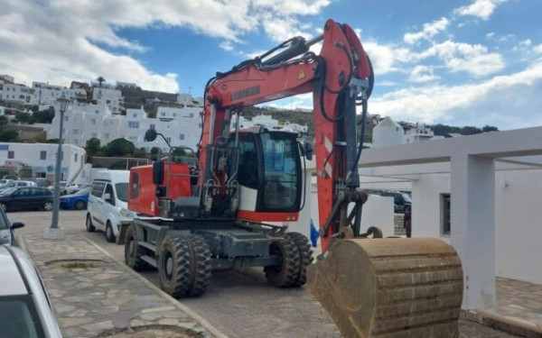 Βίντεο: Νέα κατεδάφιση σε αυθαίρετο της Μυκόνου