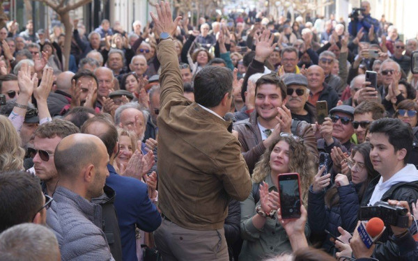 Νέο προεκλογικό σποτ ΣΥΡΙΖΑ: «Να βάλει κι αυτή πλάτη» (βίντεο)
