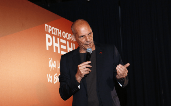 Γ. Βαρουφάκης: Ο Κ. Μητσοτάκης είναι θρασύδειλος πολιτικός - Απειλούσε με εξεταστική για το 2015 και κορόιδευε του πάντες