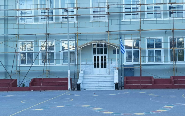 Δήμος Χαλκηδόνος: Ευρύτατο πρόγραμμα επισκευαστικών εργασιών σε όλα τα σχολεία (φωτ.)