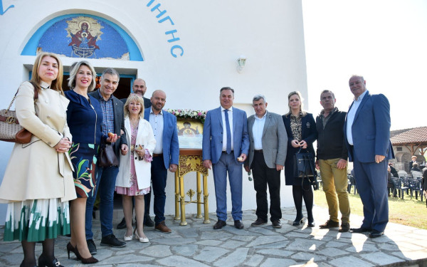 Χαλκιδική: Πανηγύρι της Ζωοδόχου Πηγής στα Ν. Πλάγια (φωτ.)