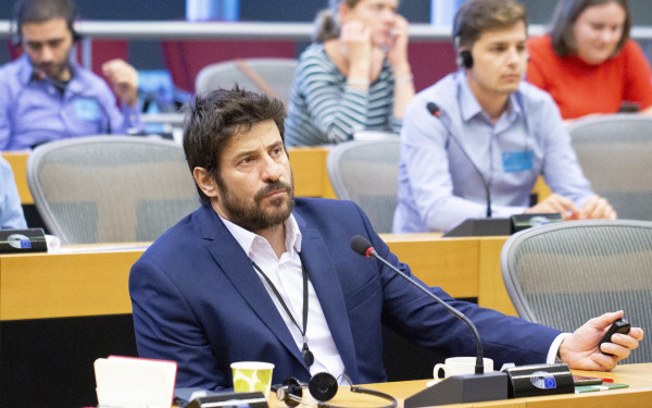 Εκτός ΣΥΡΙΖΑ ο ευρωβουλευτής Αλέξης Γεωργούλης - Έχει σε βάρος του καταγγελία για παρενόχληση