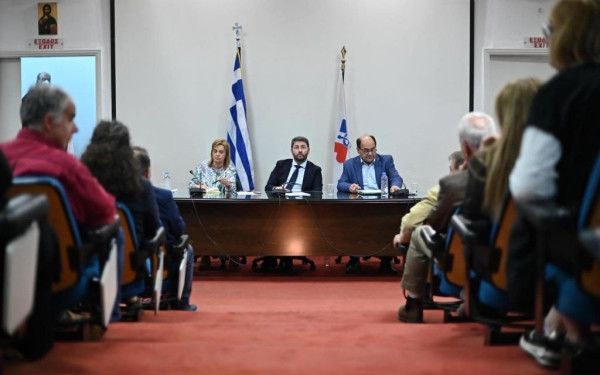 Το σχέδιο του ΠΑΣΟΚ για την αναγέννηση του ΕΣΥ παρουσίασε ο Ν. Ανδρουλάκης