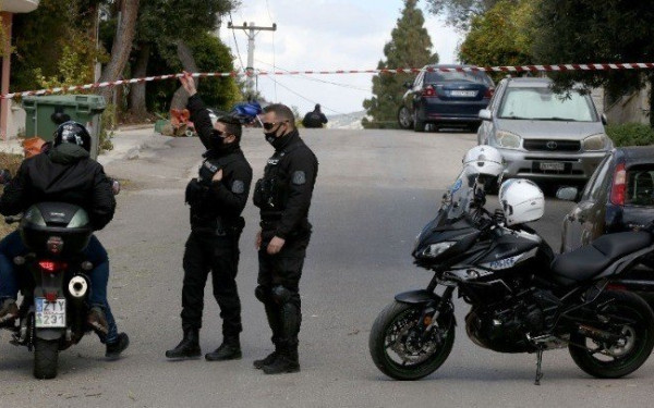 Νεκρός εντοπίστηκε 69χρονος στο αυτοκίνητό του - Είχε εκδοθεί «silver alert»