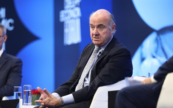 Αντιπρόεδρος ΕΚΤ: Η Ευρώπη κατάφερε να αποφύγει την τεχνητή ύφεση - Ο πληθωρισμός υποχωρεί