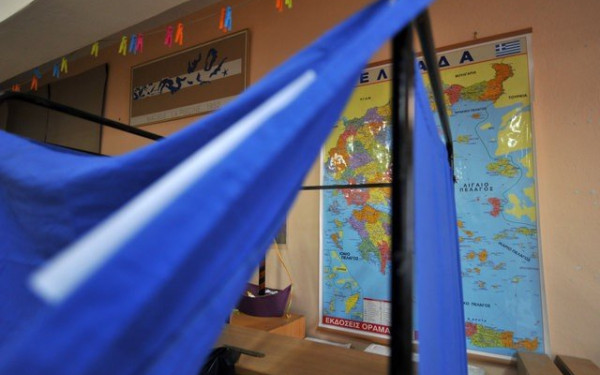 Πτωτική η συμμετοχή στις εκλογές από την εποχή των μνημονίων και μετά 