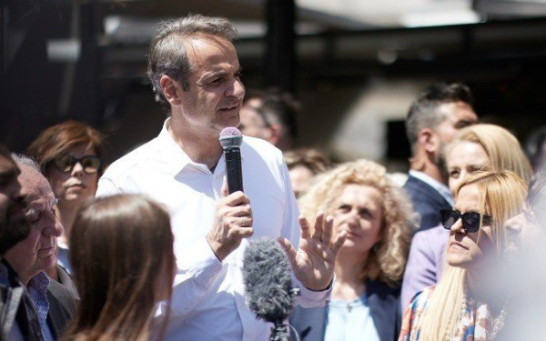 Μητσοτάκης: Έχει όνομα η «σφαγή» των συνταξιούχων - Γιώργος Κατρούγκαλος και Αλέξης Τσίπρας