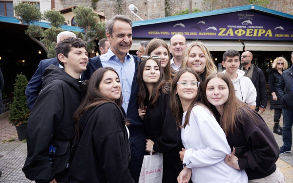 Youth Pass: Πού θα χρησιμοποιείται το μόνιμο επίδομα 150 ευρώ για τους νέους