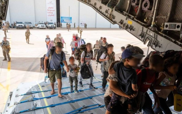 Σουδάν: Σε εξέλιξη επιχειρήσεις απομάκρυνσης χιλιάδων ξένων πολιτών από το Χαρτούμ