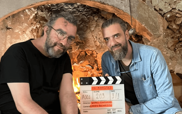 17 κλωστές: Η νέα σειρά του Σωτήρη Τσαφούλια 