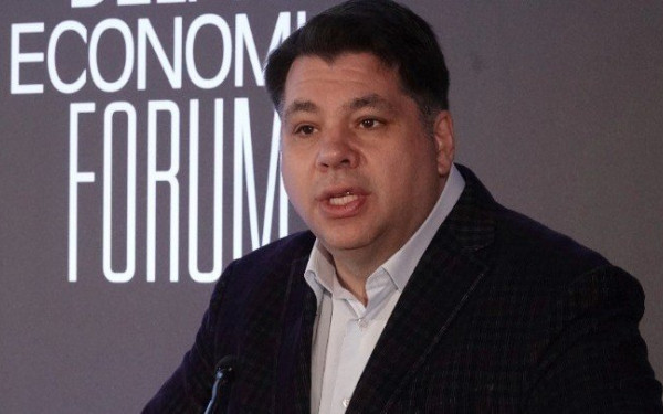 Τζ. Τσούνης: Η Ελλάδα μετατρέπεται σε κόμβο εμπορίου, logistics και ενέργειας 