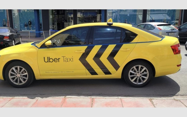 Νέα υπηρεσία από την Uber: Kράτηση ταξί έως και 90 ημέρες νωρίτερα σε Αθήνα και Θεσσαλονίκη