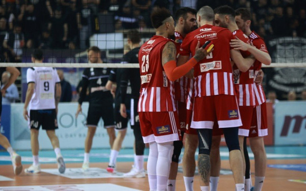 Βόλεϊ: Πρωταθλητής στη Θεσσαλονίκη με θρίαμβο επί του ΠΑΟΚ ο Ολυμπιακός (βίντεο)