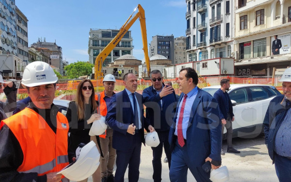 Θεσσαλονίκη: Αυτοψία στο σταθμό Βενιζέλου και βόλτα με το μετρό για Γεραπετρίτη - Μενδώνη (βίντεο, φωτ.)