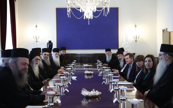 Συνάντηση της ΠτΔ με τον πολιτικό διοικητή του Αγίου Όρους και εκπροσώπους της Ιεράς Κοινότητας	
