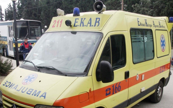 Χωρίς ΕΚΑΒ και προσωπικό η μισή Ελλάδα: Οι 40 περιοχές που διαθέτουν ένα μόνο ασθενοφόρο