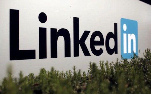 LinkedIn: Καταργεί 716 θέσεις εργασίας και ειδική υπηρεσία για την αγορά της Κίνας