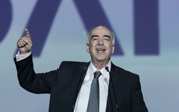 Συνομίλησε με αγρότες στα μπλόκα της Θεσσαλίας ο Ευ. Μεϊμαράκης (βίντεο)