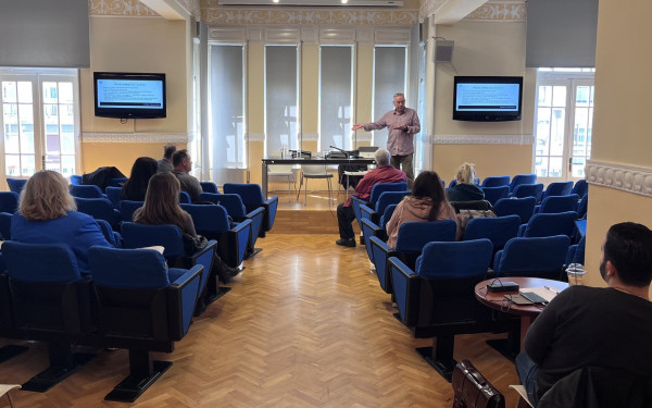 ΕΣΗΕΜ-Θ: Εργαστήριο για την ασφάλεια των δημοσιογράφων σε συνθήκες πολέμου