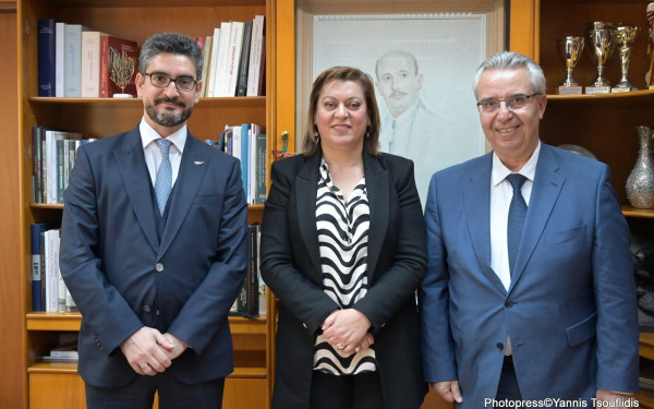 Συνάντηση του Πρύτανη του ΑΠΘ με την Υπουργό Παιδείας, Αθλητισμού και Νεολαίας της Κύπρου