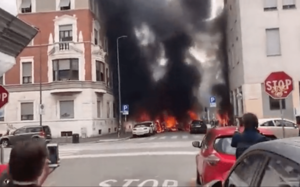 Ισχυρή έκρηξη στο Μιλάνο (βίντεο)