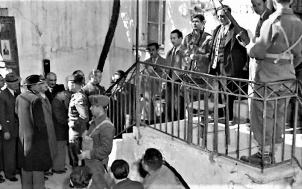 Όταν ψήφιζαν μόνον οι άνδρες: Οδοιπορικό στις ελληνικές εκλογές (φωτ.)