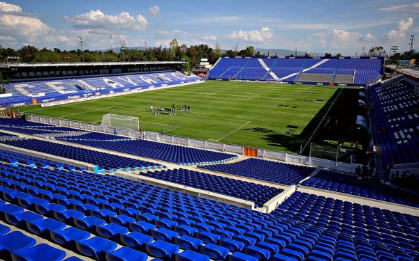 Το γκολ της χρονιάς μπήκε στο Μεξικό: Τερματοφύλακας σκόραρε με βολέ από την εστία του (βίντεο)