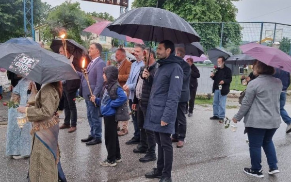 Βισαλτία: Άναψε η «Φλόγα της Μνήμης» για τη Γενοκτονία των Ποντίων (φωτ.)