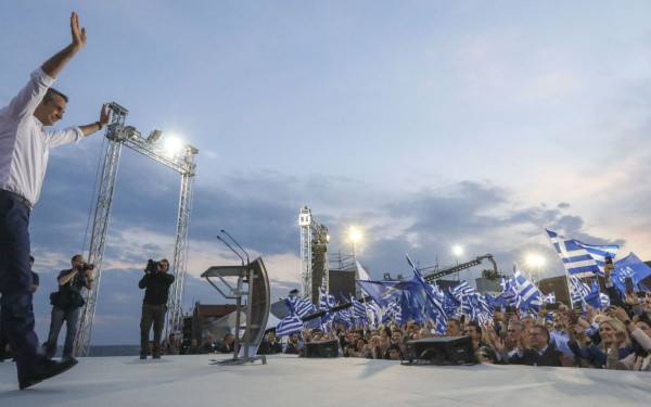 Η ώρα της Θεσσαλονίκης: Ο Κυριάκος Μητσοτάκης στο Παλέ, στην τελική προεκλογική συγκέντρωση της ΝΔ