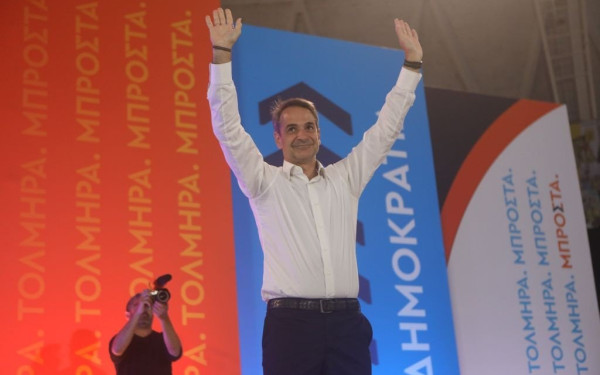 Κ. Μητσοτάκης από Παλέ ντε Σπορ: Πάμε να βάλουμε το τρίποντο της μεγάλης νίκης την Κυριακή (βίντεο & φωτ.)