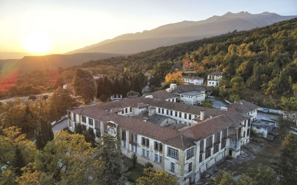 «Προσκυνήματα της Πιερίας»: Λεύκωμα με σπάνια θρησκευτικά μνημεία σε περιβάλλοντα μοναδικού φυσικού πλούτου (φωτ.)