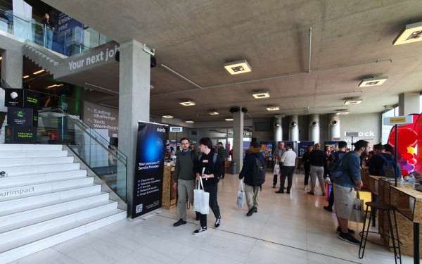 TechSaloniki 2023: Πάνω από 800 θέσεις προσφέρθηκαν από εταιρείες Πληροφορικής