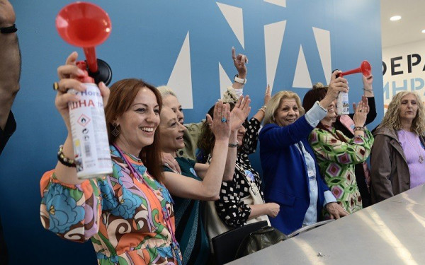 Η νίκη της Νέας Δημοκρατίας στα πρωτοσέλιδα του κυπριακού Τύπου