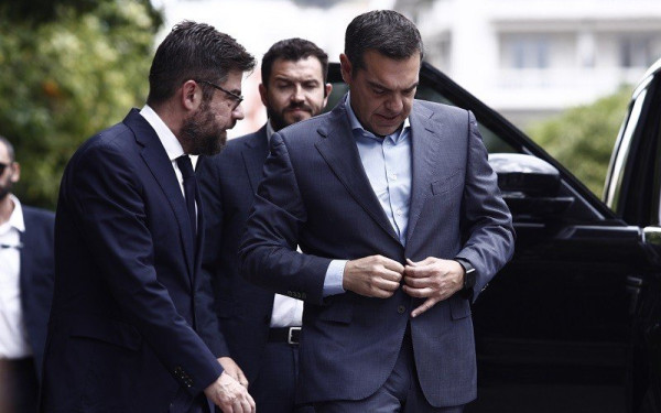 Ο Αλέξης Τσίπρας επέστρεψε την διερευνητική εντολή - «Αναλαμβάνω ακέραια την ευθύνη του αποτελέσματος» (βίντεο)