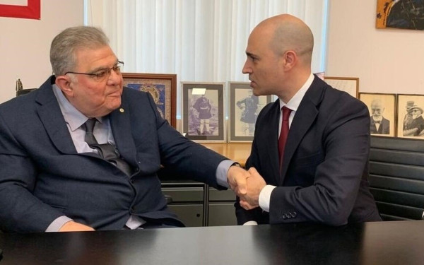 Εκλογές 2023: Νέος κομματικός συνασπισμός με Μπογδάνο, Εμφιετζόγλου και άλλα επτά κόμματα (βίντεο)