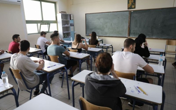 Πρεμιέρα αύριο για τις εξετάσεις στα Λύκεια: Tο πρόγραμμα για Γυμνάσια, Δημοτικά και Πανελλαδικές