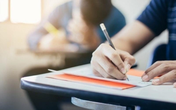 Υπ. Παιδείας: Αποκαταστάθηκε το πρόβλημα με την Τράπεζα Θεμάτων στα Λύκεια