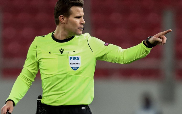 Super League: Ο «βαρύς» Φέλιξ Μπριχ διαιτητής του ντέρμπι ΑΕΚ - ΠΑΟΚ (βίντεο)