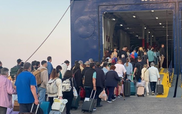 Ακτοπλοϊκά εισιτήρια: Έρχονται αυξήσεις στις τιμές από την Πρωτοχρονιά - Πόσο θα ακριβύνουν