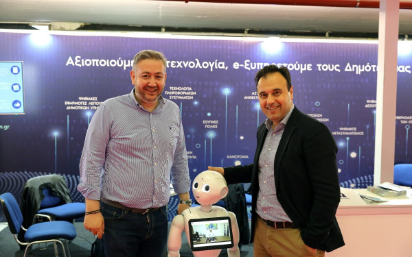 Το ανθρωπόμορφο ρομπότ του δήμου Ωραιοκάστρου κέρδισε τις εντυπώσεις στην «Beyond»