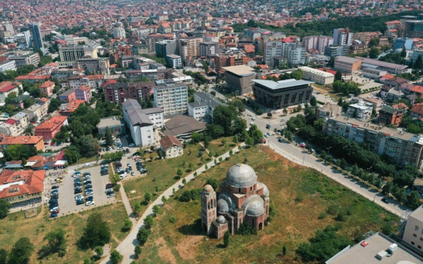 Κόσοβο: Αστυνομικοί εμπόδισαν τη Θεία Λειτουργία στο ναό του Σωτήρος στην Πρίστινα