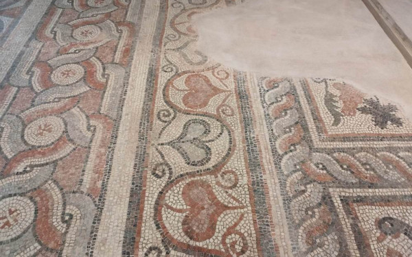 Θεσσαλονίκη: «Love for ever» σε... ψηφιδωτό του 6ου αιώνα (φωτ.)