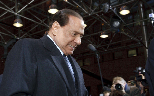 Σίλβιο Μπερλουσκόνι: Στη βίλα του στο Αρκόρε θα μεταφερθεί η σορός του - Πότε θα γίνει η κηδεία του 